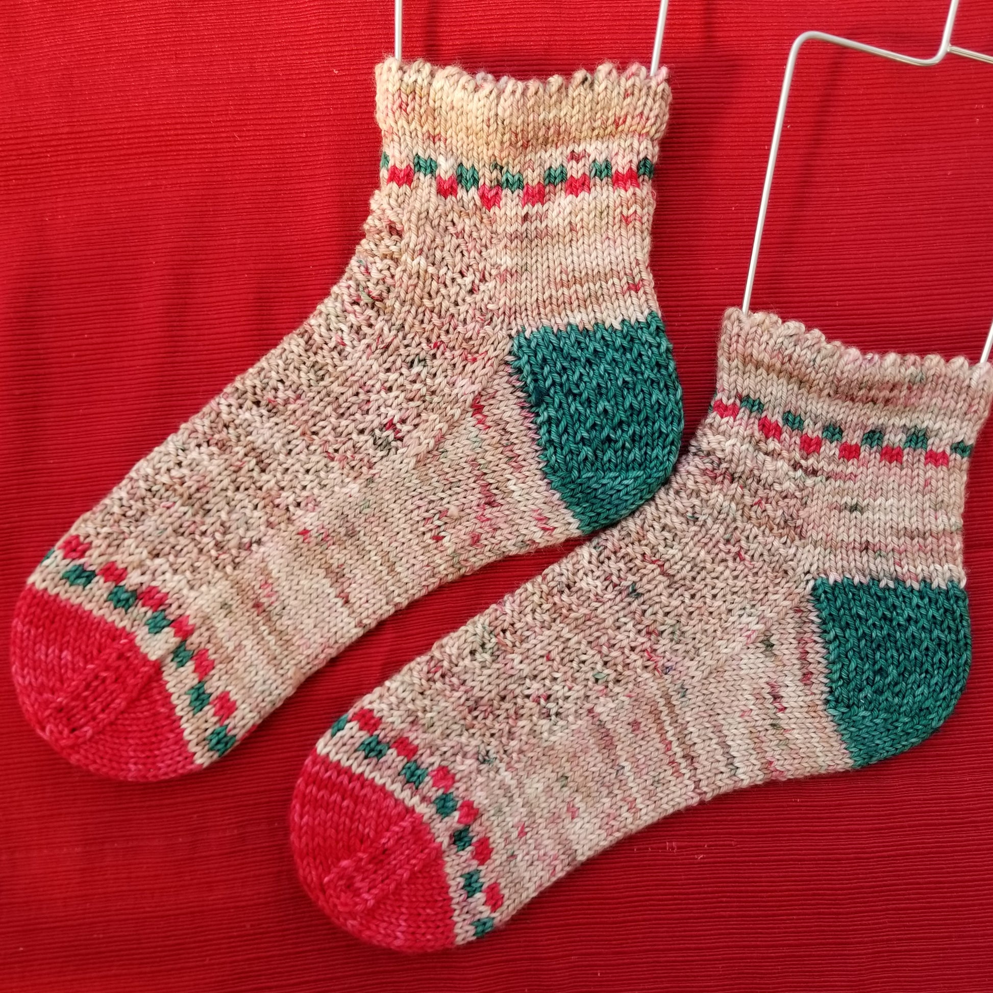 Intervale Socks PDF Knitting Pattern - Granite State Yarns