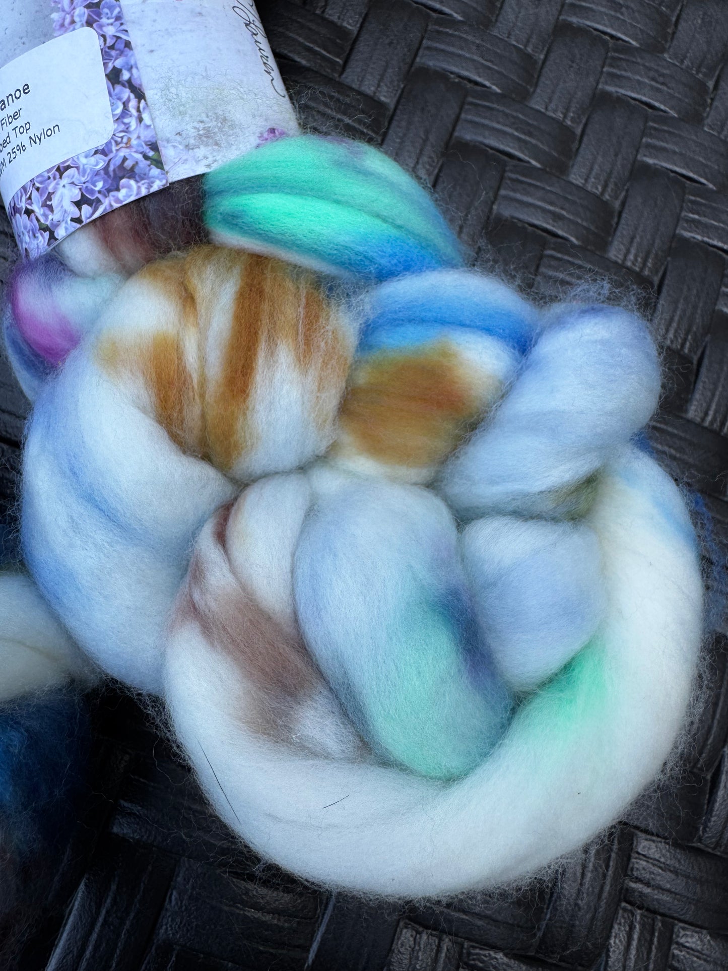 In a Canoe Sock Blend ROVING