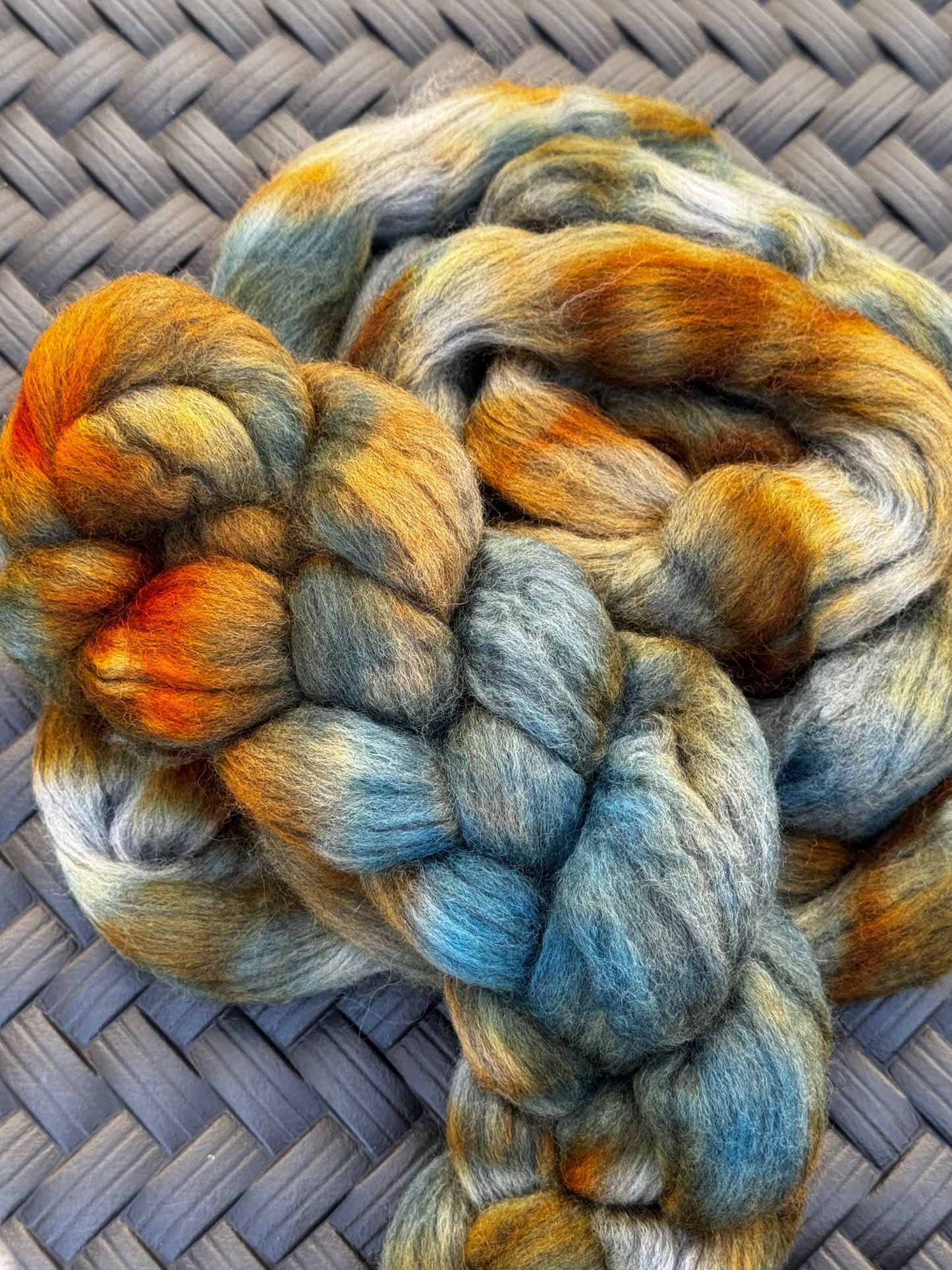 Evenings at the Cabin 100% Gray Corriedale Cross Wool ROVING FIBER