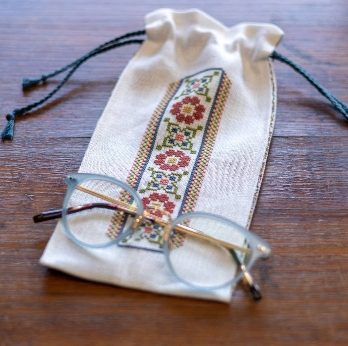 Ione bag kit with Liberty® lining - Granite State Yarns